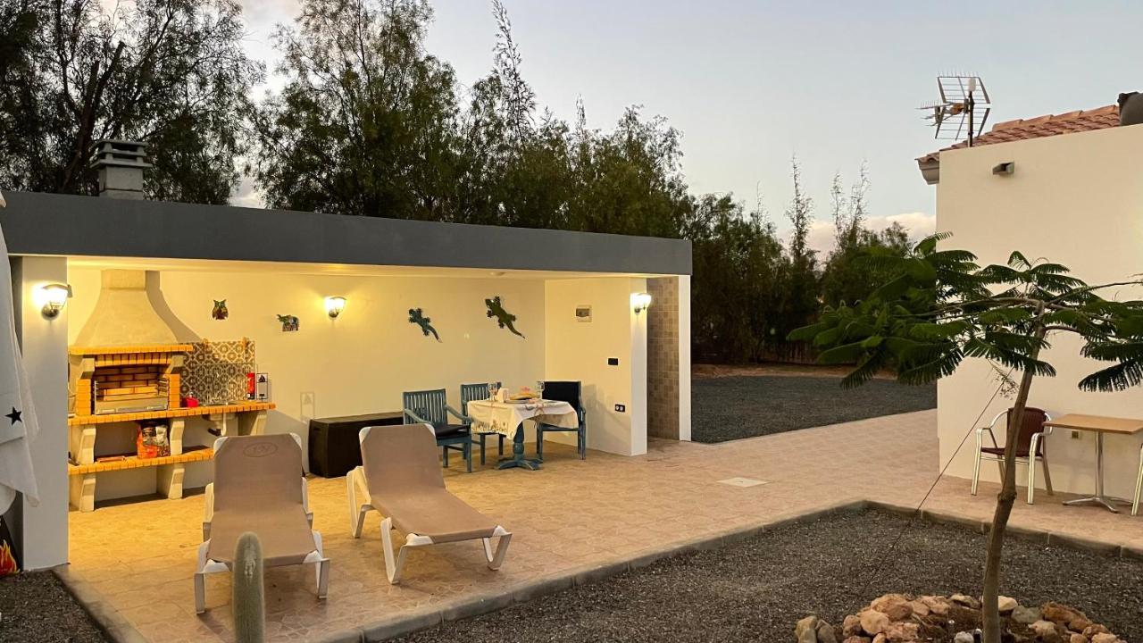 Villa Casita Hari, Donde Tu Y Tu Tiempo Se Detienen. Tuineje Exterior foto